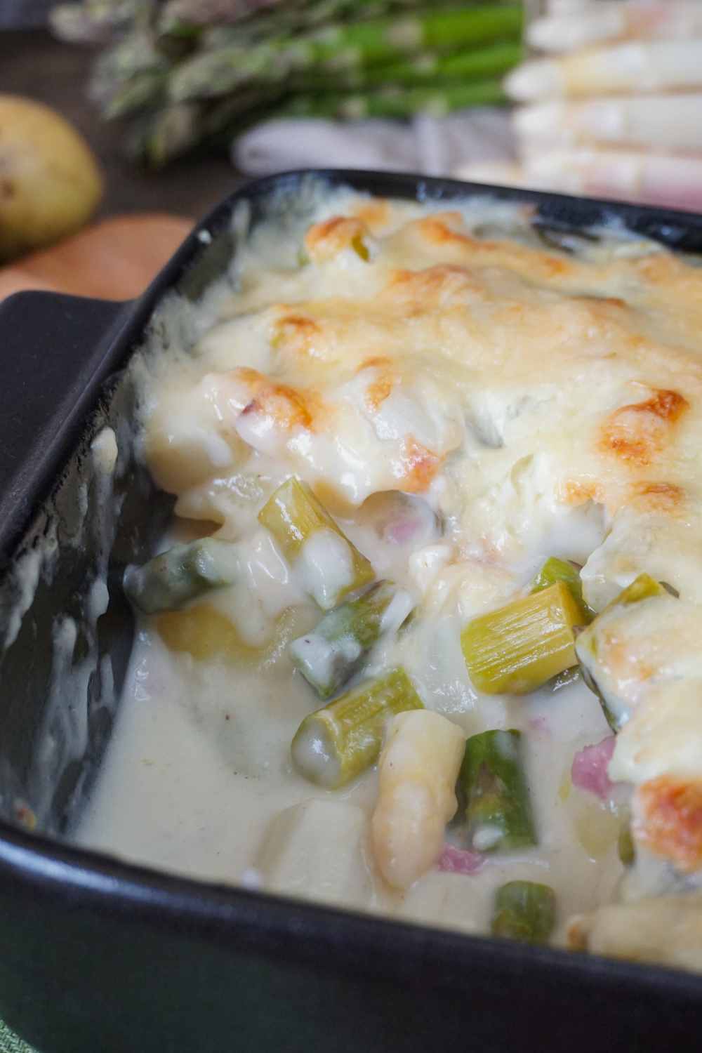 Spargelauflauf mit Kartoffeln und Schinken Spargelauflauf mit Kartoffeln und Schinken