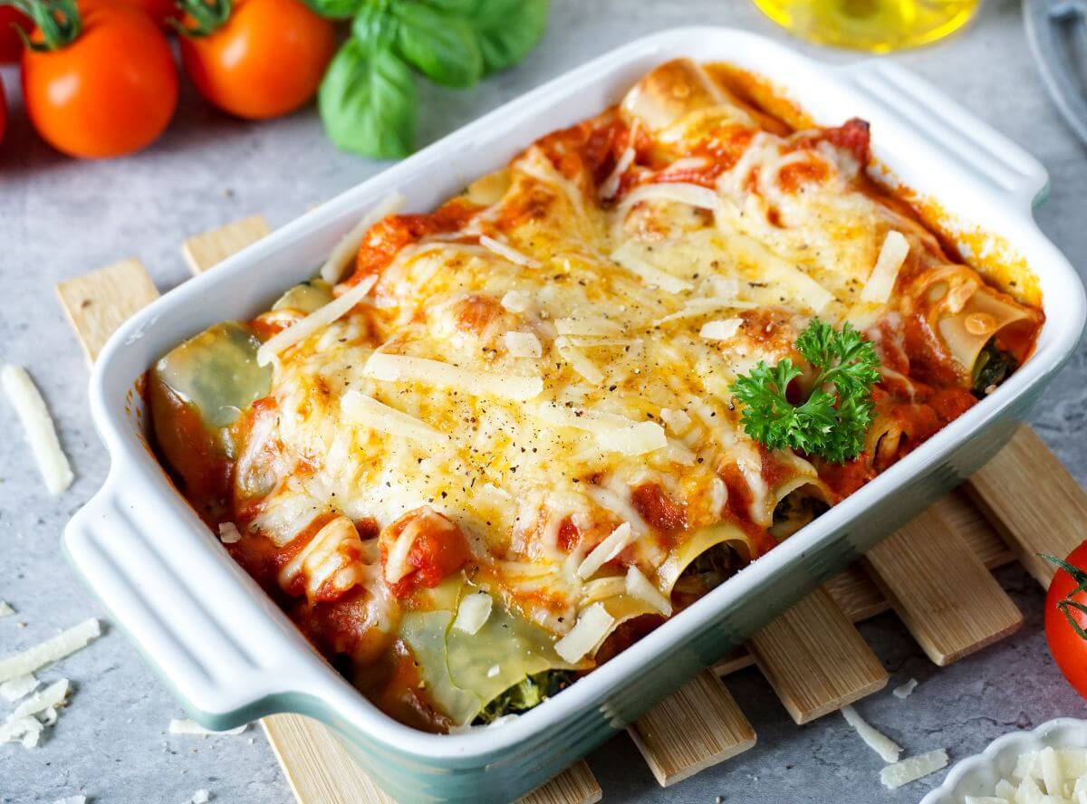 Spinat Cannelloni mit Tomatensauce Spinat Cannelloni mit Tomatensauce