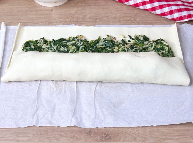 Spinatstrudel Blätterteig