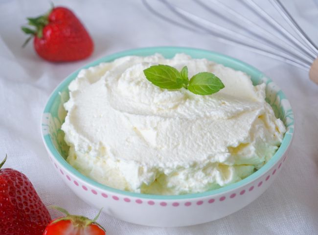 Sahne steif schlagen - die besten Geling-Tipps