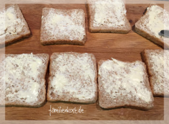Toast Hawai bestreichen