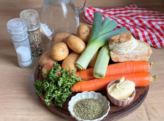 Vegane Kartoffelsuppe Rezept Vegane Kartoffelsuppe Rezept