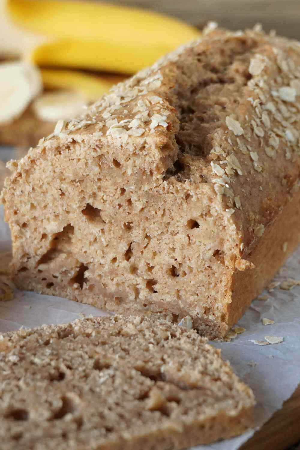 Veganes Bananenbrot einfach & so saftig