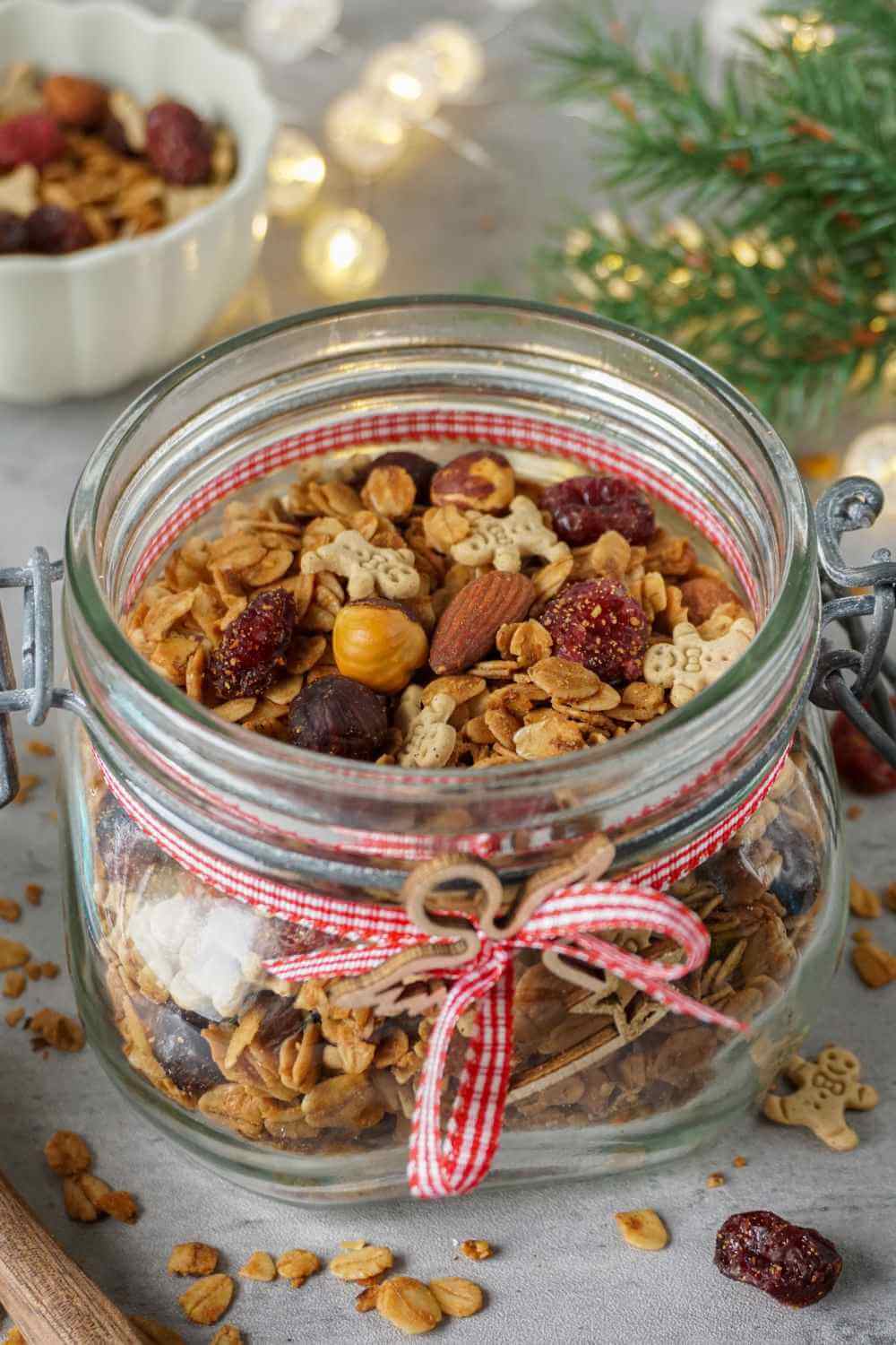 Weihnachtsgranola im Glas verschenken