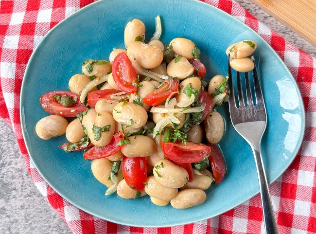 Dicke weiße Bohnen Salat