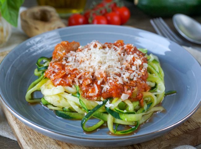 Zucchini Spaghetti Thunfisch Sauce