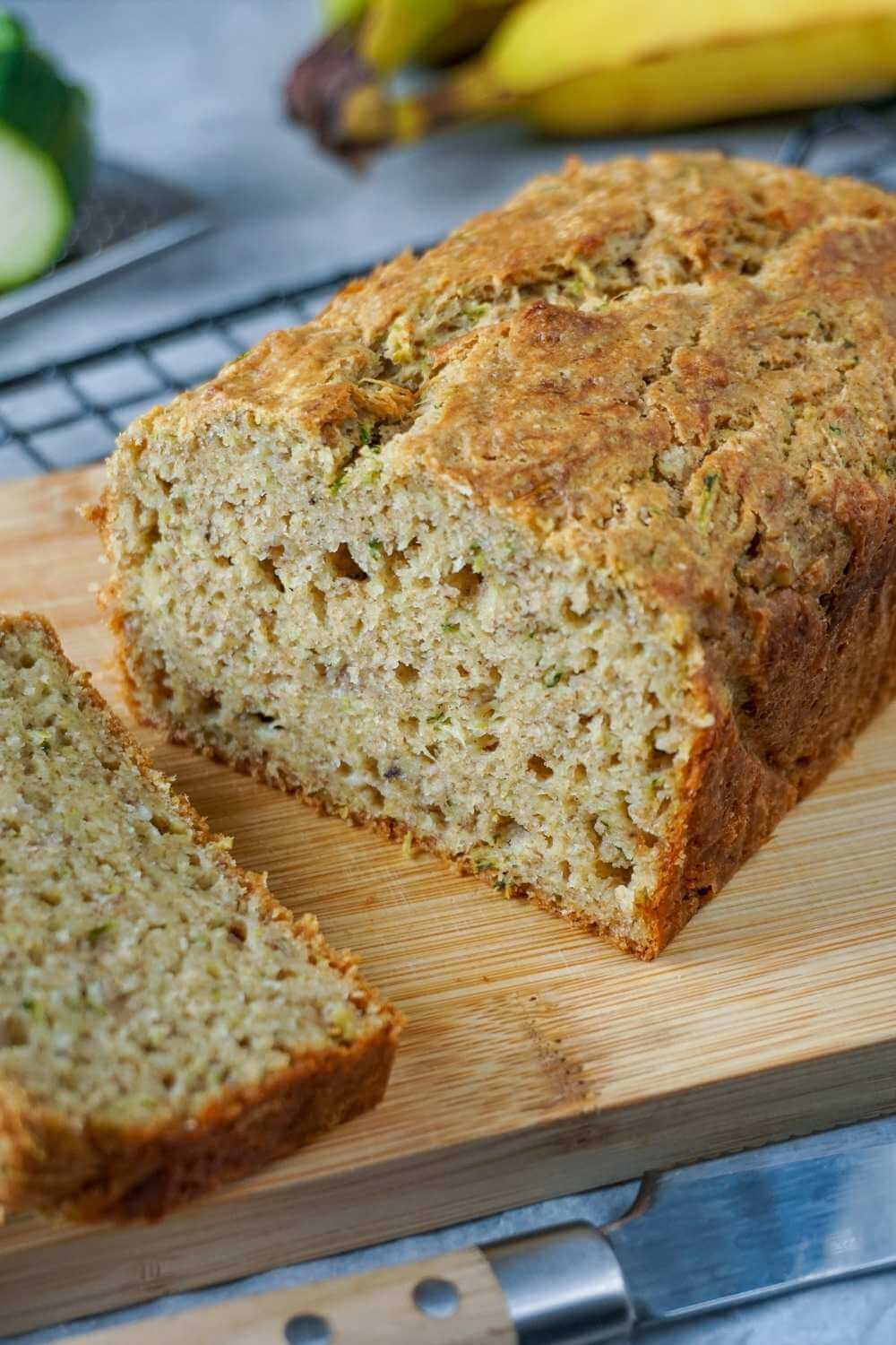 Zucchini-Bananenbrot – schnell & einfach gebacken Zucchini-Bananenbrot – schnell & einfach gebacken