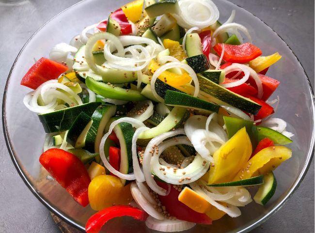 Zucchini süß-sauer mit Kurkuma