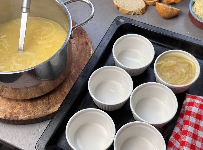 Zwiebelsuppe Förmchen